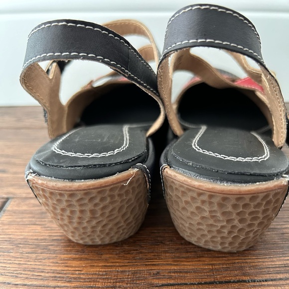 NEW L’Artiste Women's Leather Parkway Mary Jane Flat. Size 37/US 6.5 - Picture 11 of 13